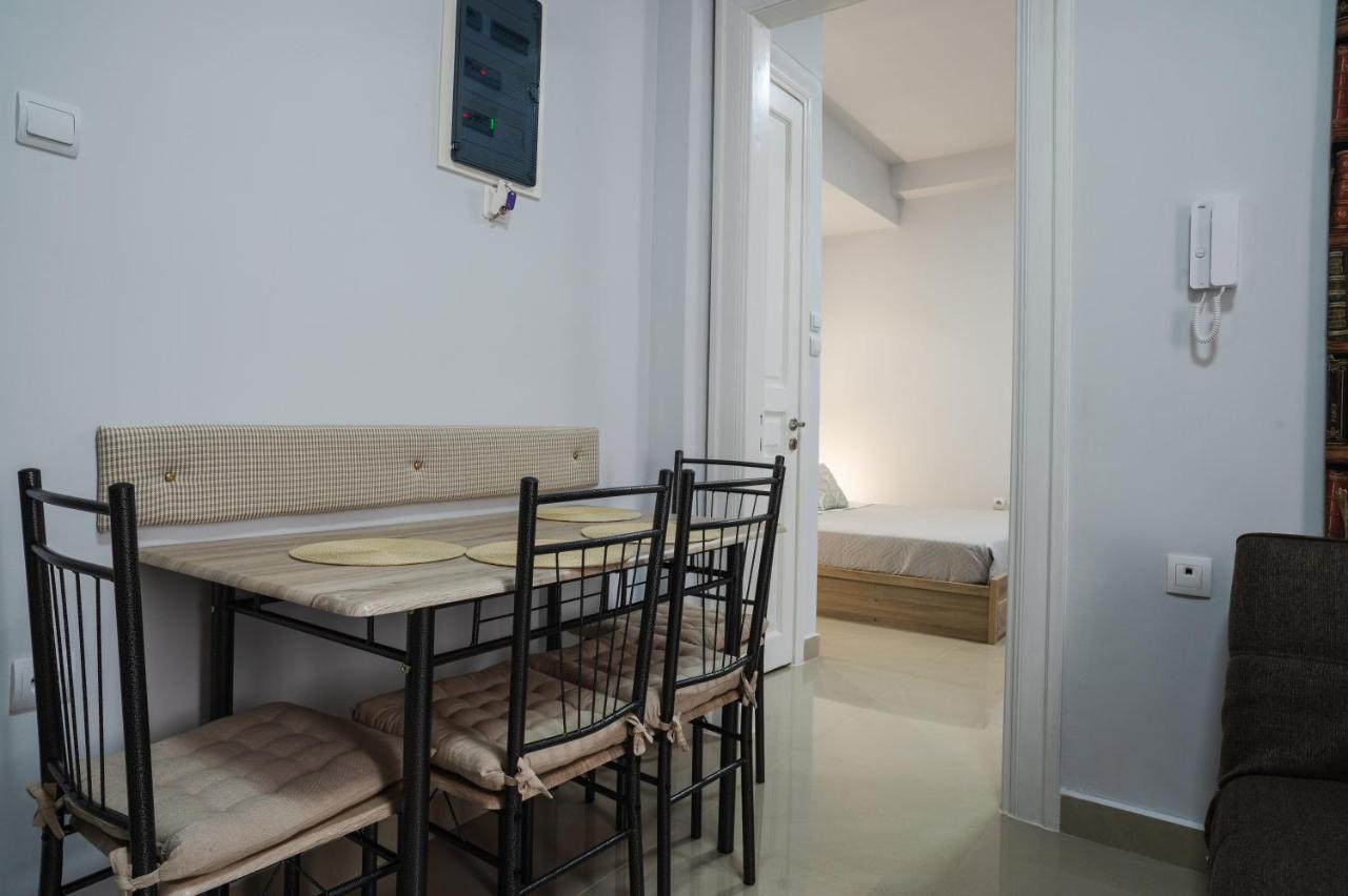 Polytimon, An Athenian Neoclassical Apartment Exteriör bild
